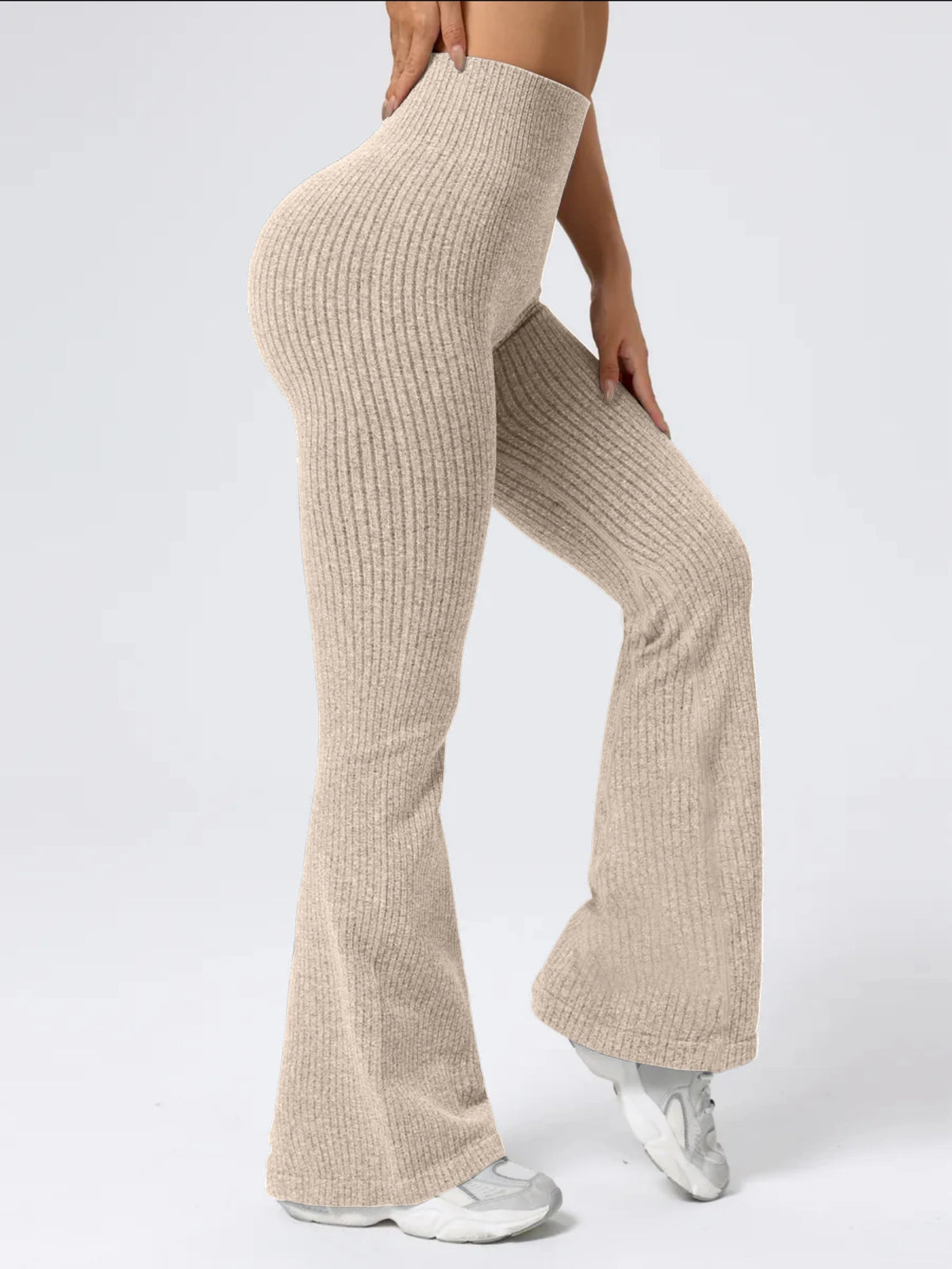 Pantalón deportivo acampanado de mujer de cintura alta