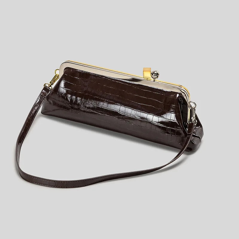 Bolso de Mano Alargado con Cierre de Broche - Estilo Diseñador