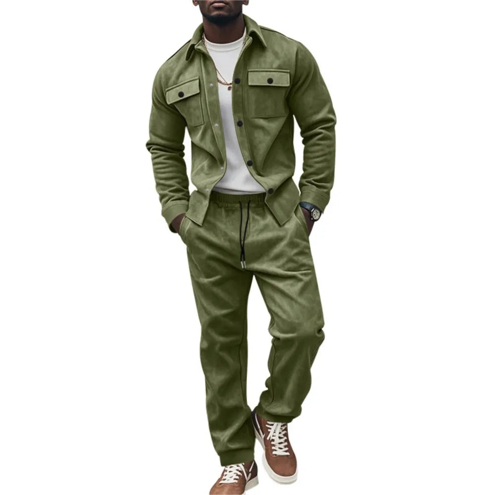 Conjunto de hombre con chaqueta y pantalón de cintura elástica