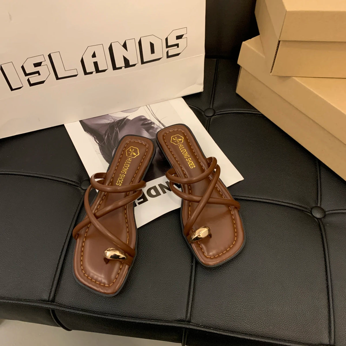 Sandalias de Tiras Cruzadas para Mujer - Cómodas y Ligeras