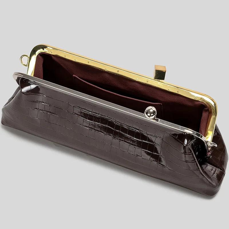 Bolso de Mano Alargado con Cierre de Broche - Estilo Diseñador