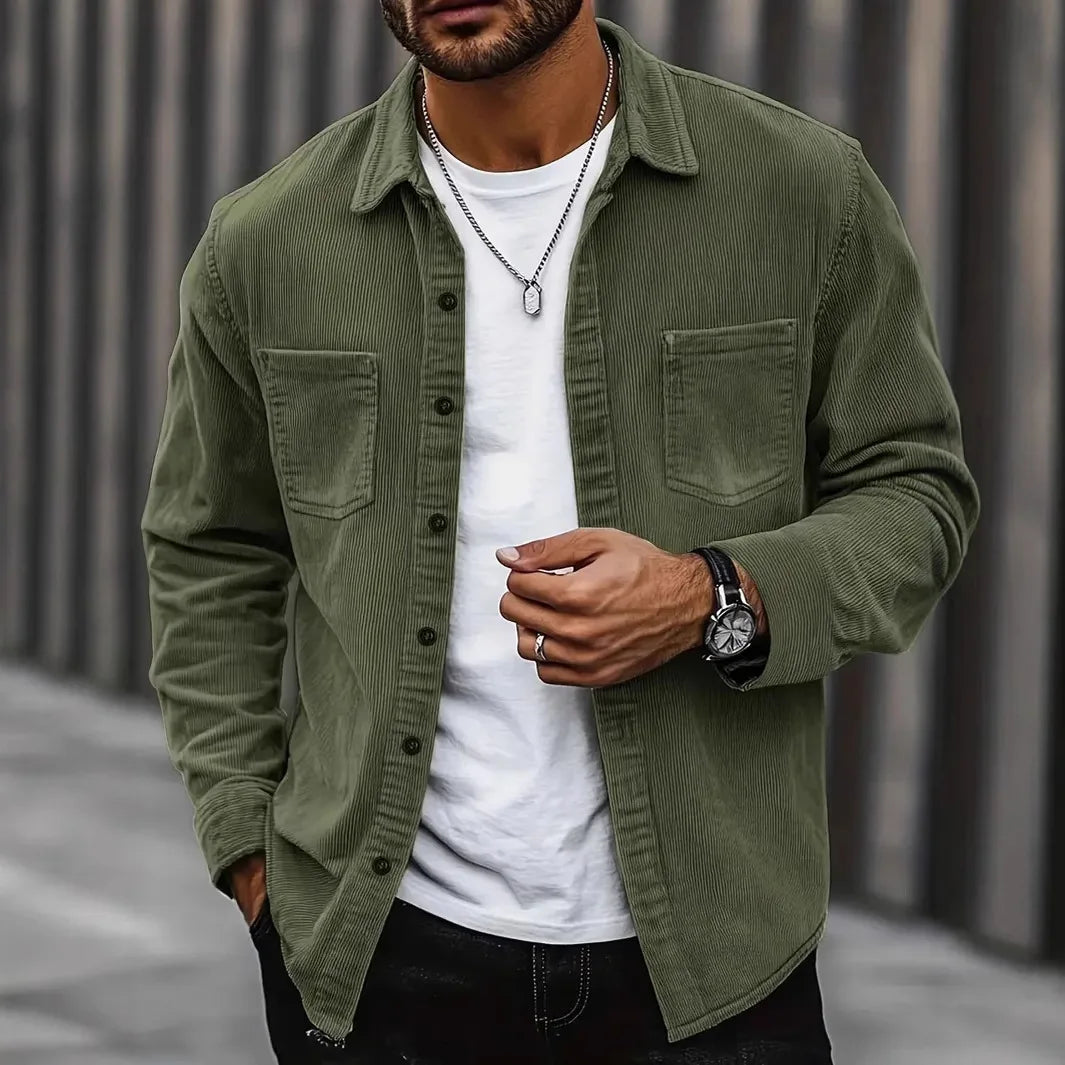 Camisa lisa de hombre de manga larga con botones