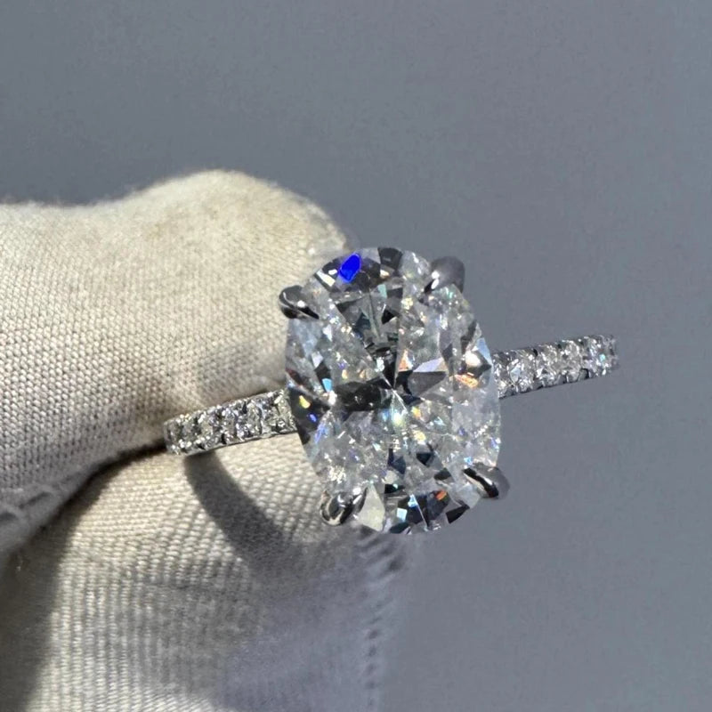 Anillo de Moissanite Ovalado 1-3CT - Plata S925 Chapada en Oro Blanco