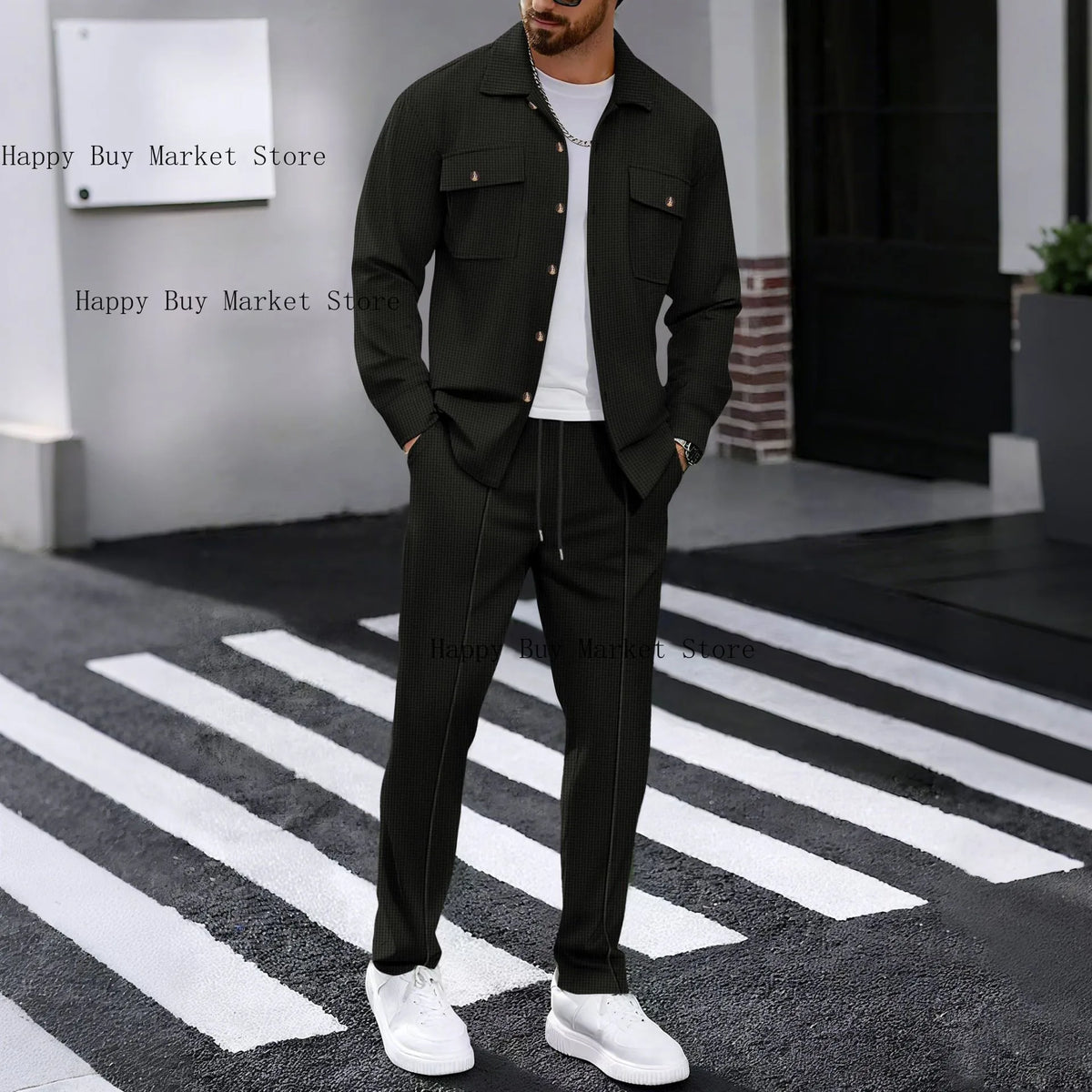 Conjunto de hombre con chaqueta de botones y pantalón