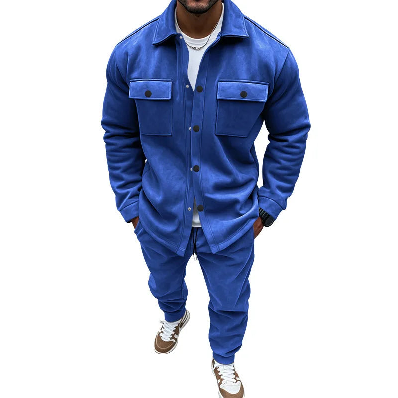 Conjunto de hombre con chaqueta y pantalón de cintura elástica