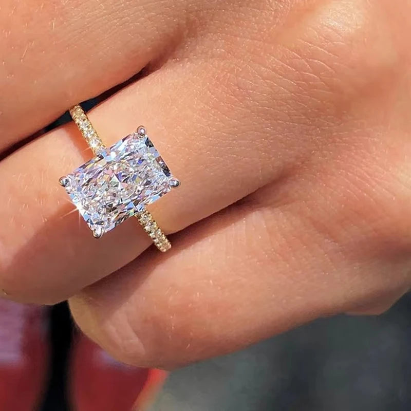 Anillo de Moissanite Ovalado 1-3CT - Plata S925 Chapada en Oro Blanco