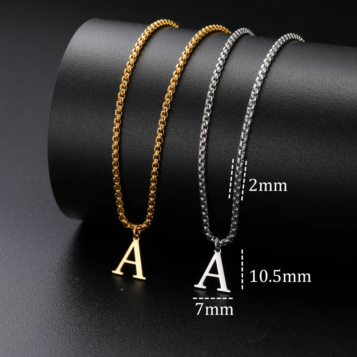 Collar de hombre con inicial A-Z en acero inoxidable
