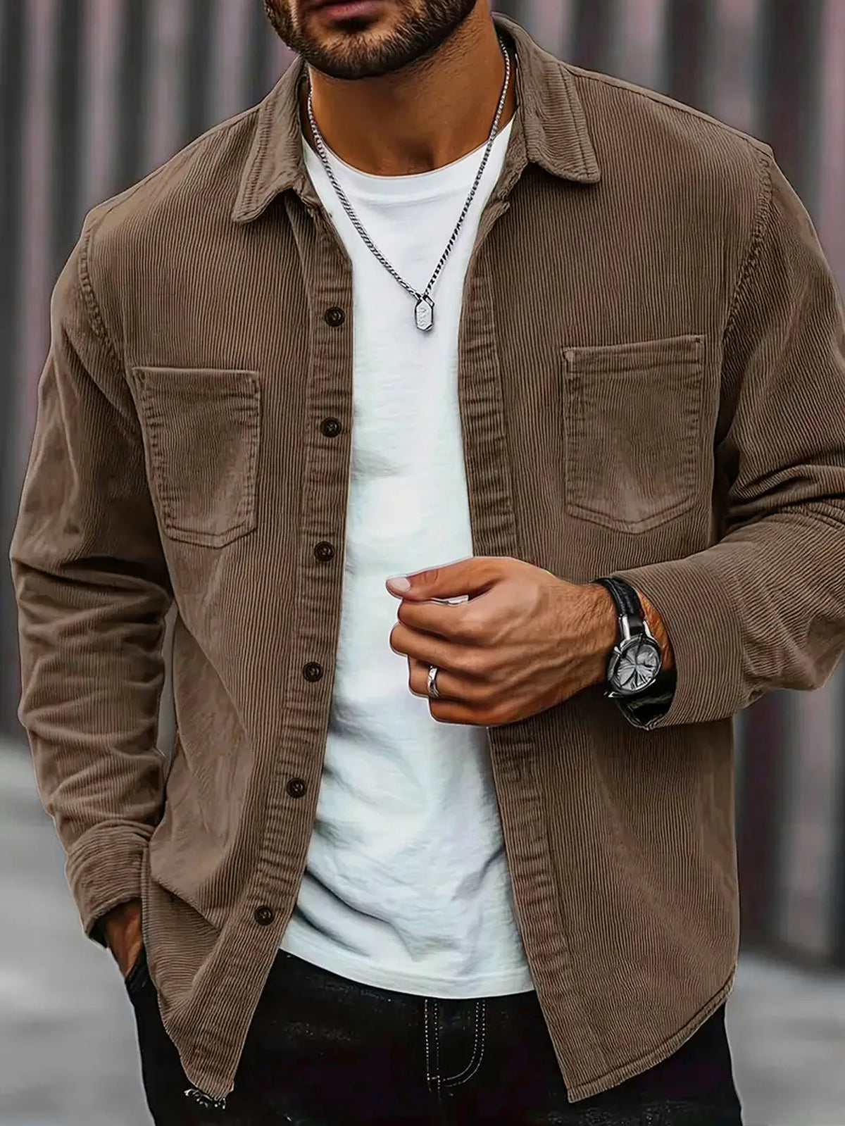Camisa lisa de hombre de manga larga con botones