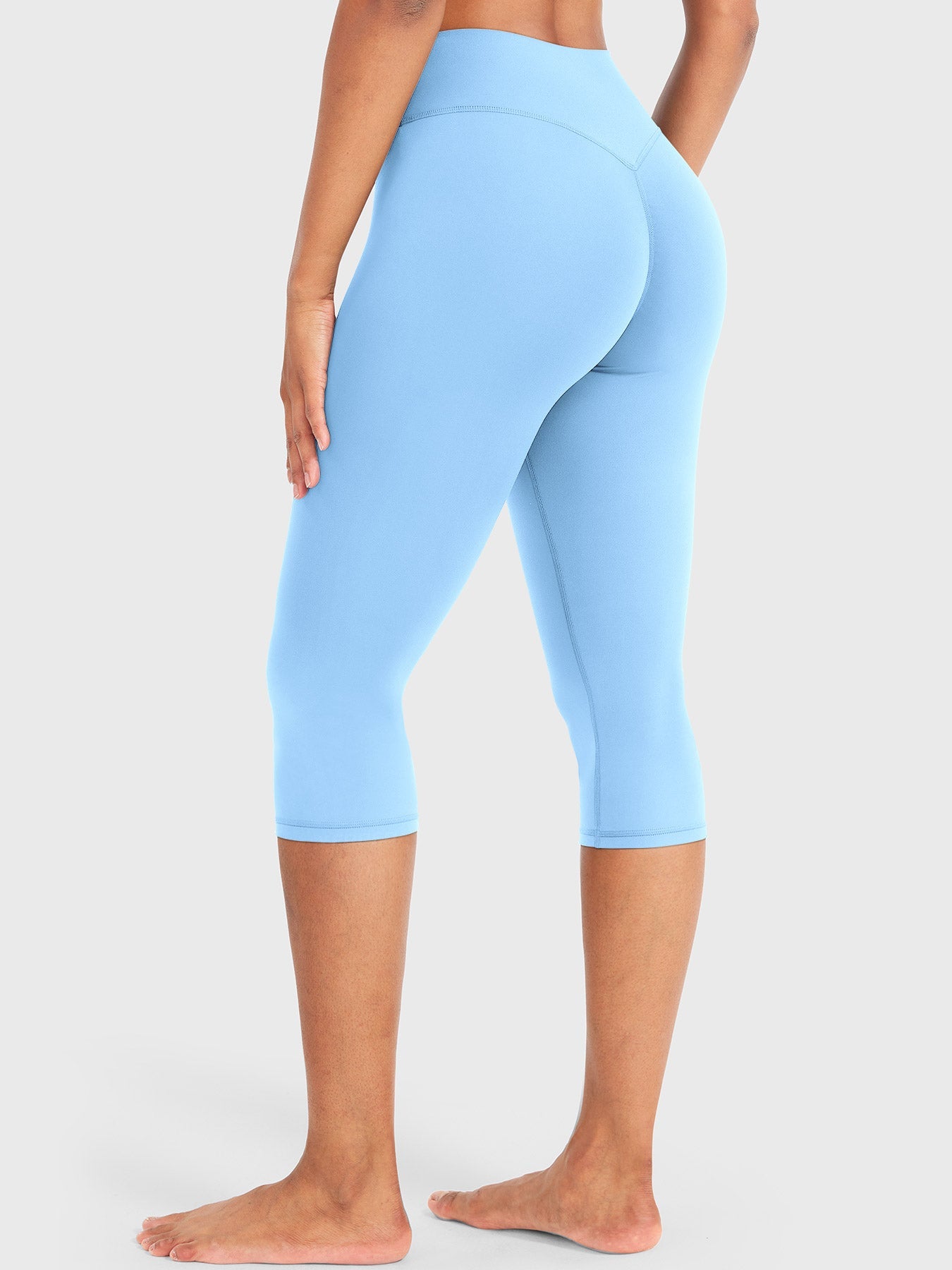 Yeoreo Nailly 17" Capri Leggings