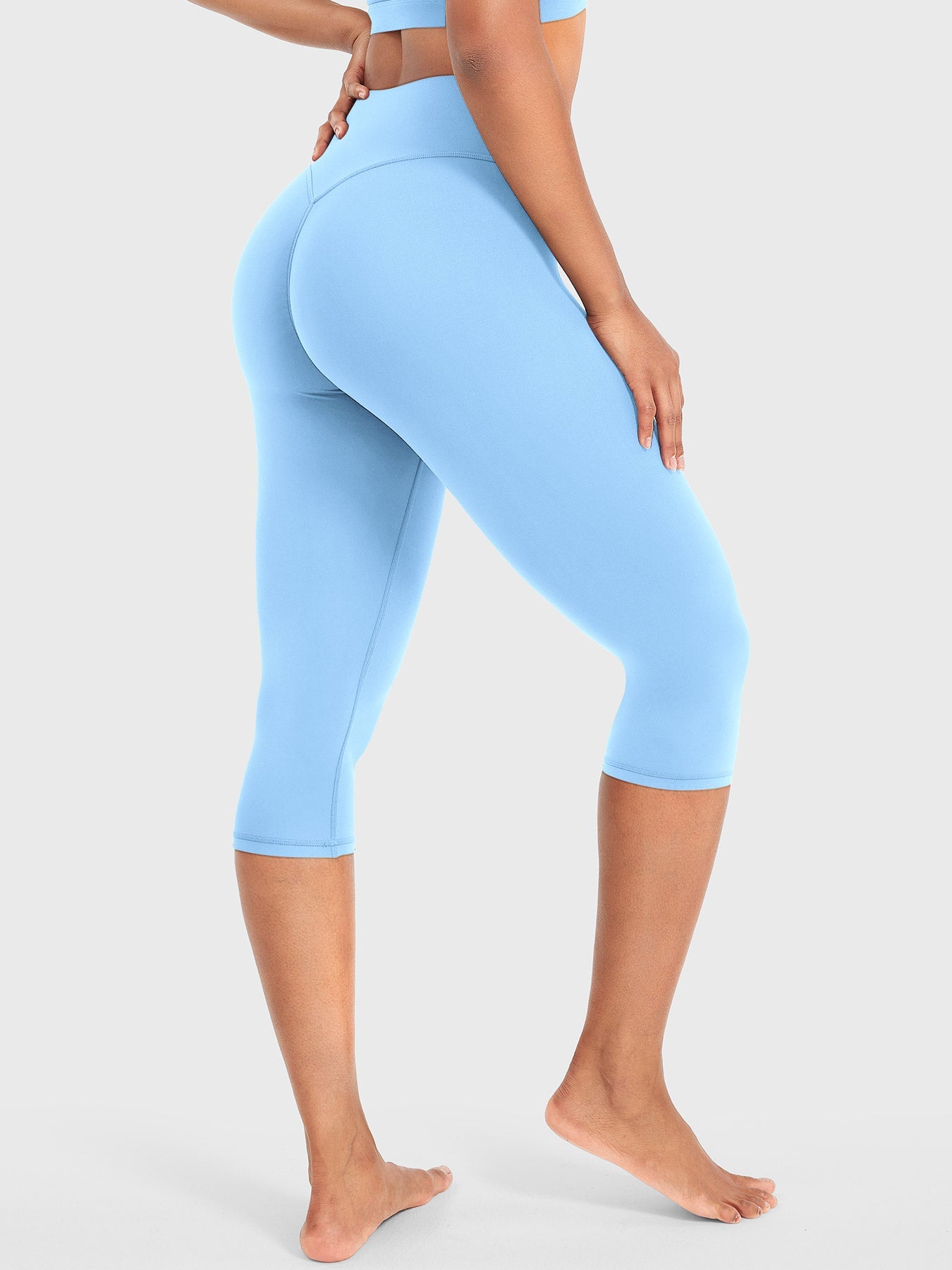 Yeoreo Nailly 17" Capri Leggings