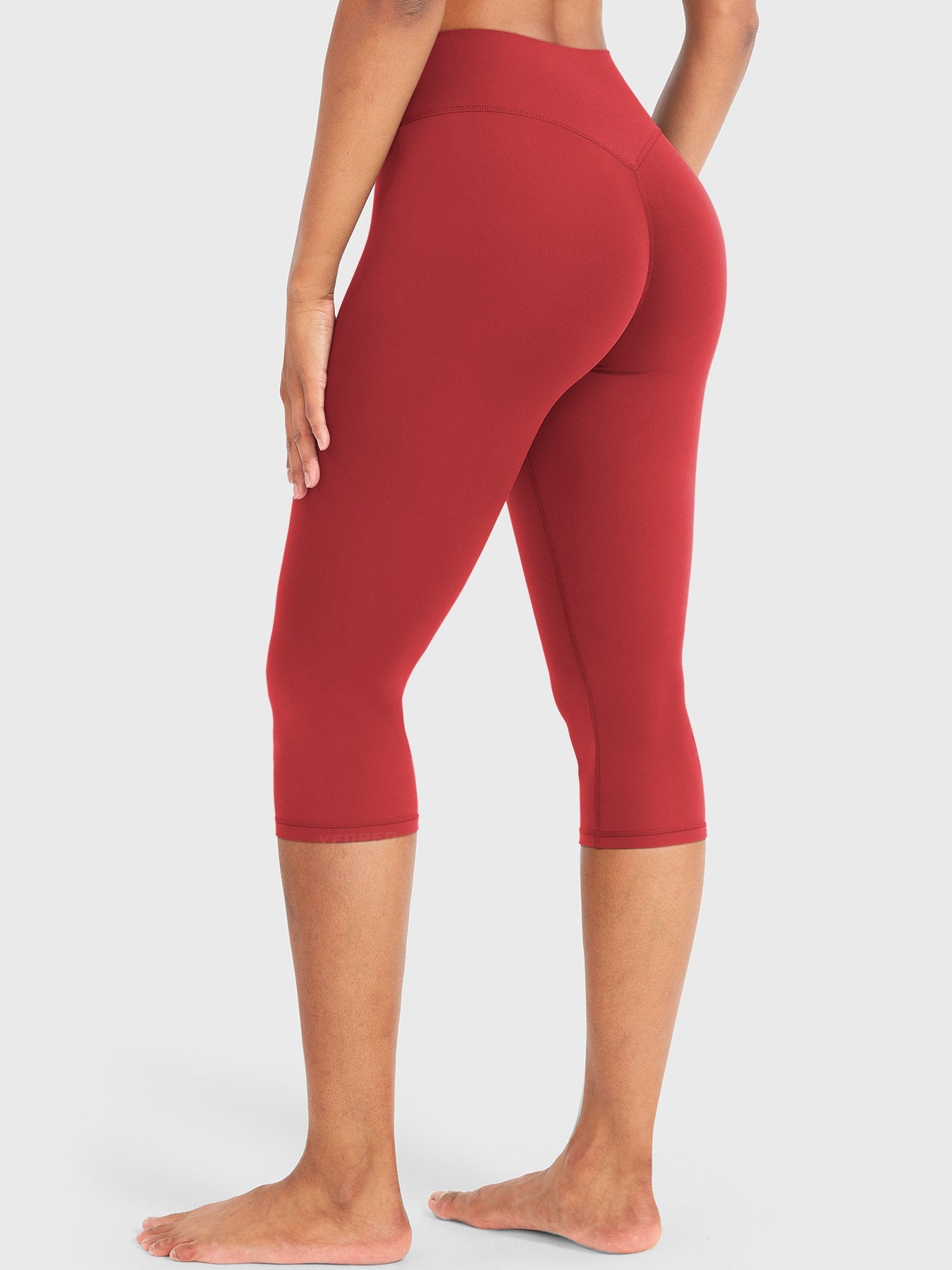Yeoreo Nailly 17" Capri Leggings