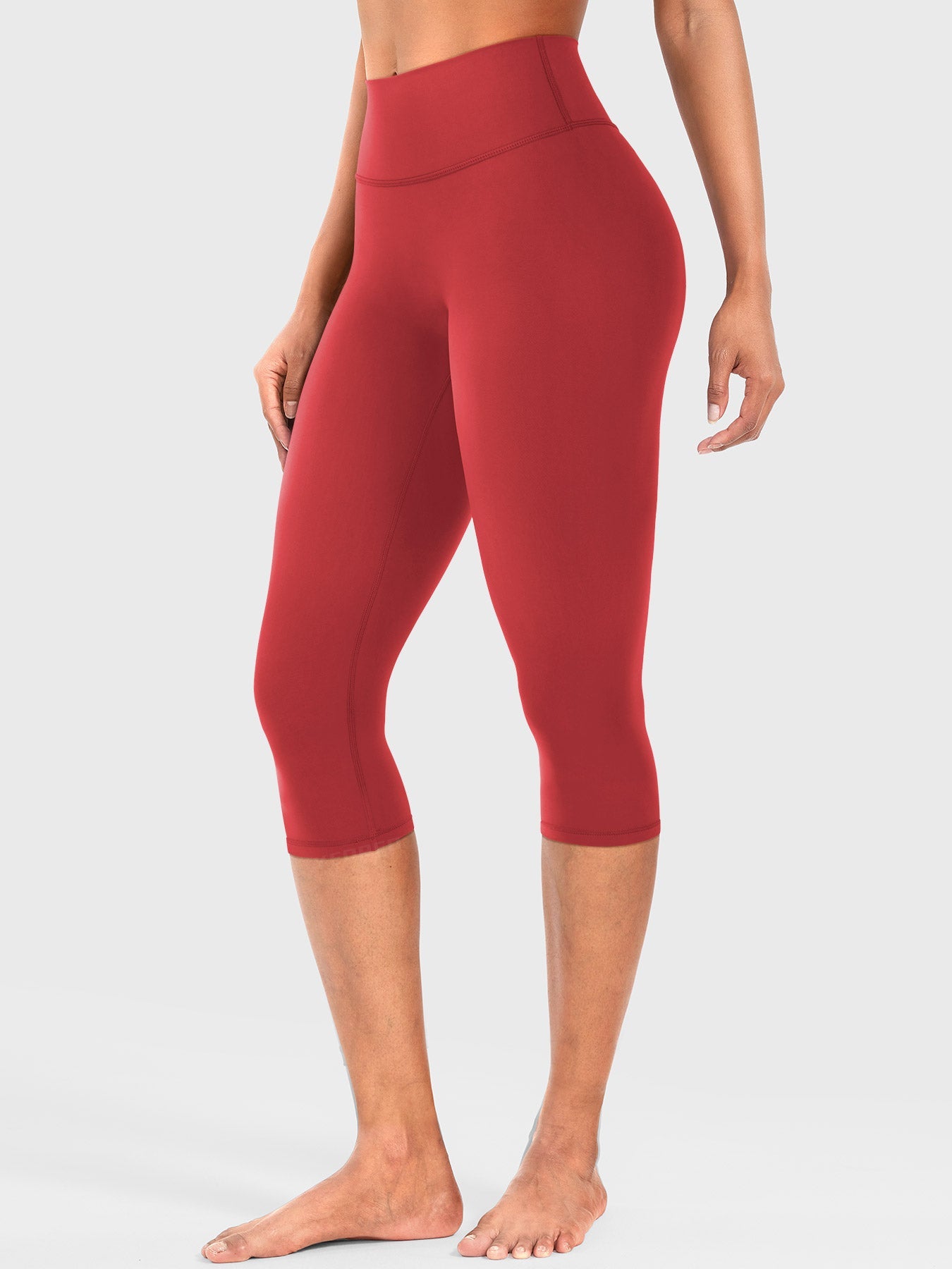 Yeoreo Nailly 17" Capri Leggings