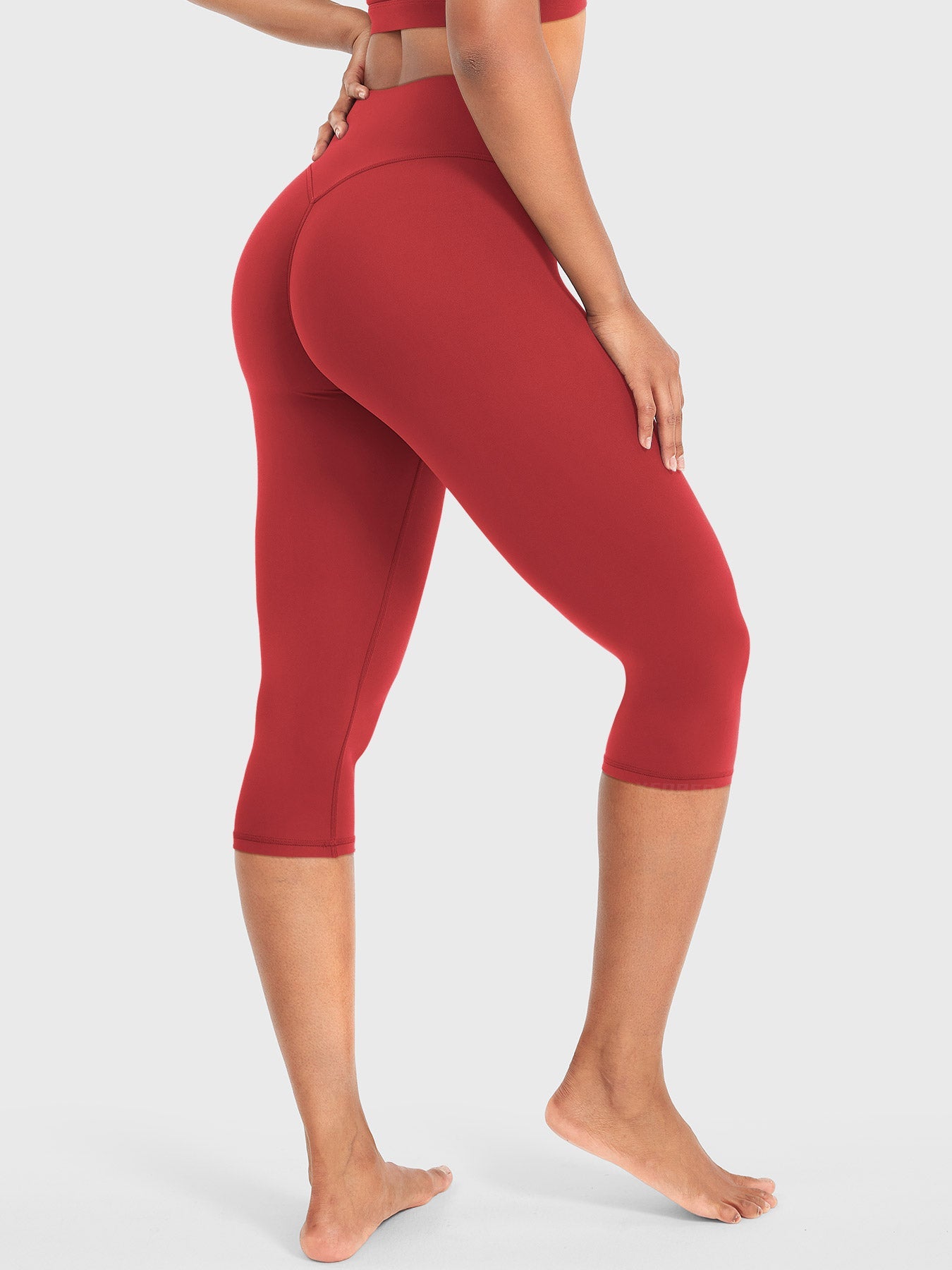 Yeoreo Nailly 17" Capri Leggings