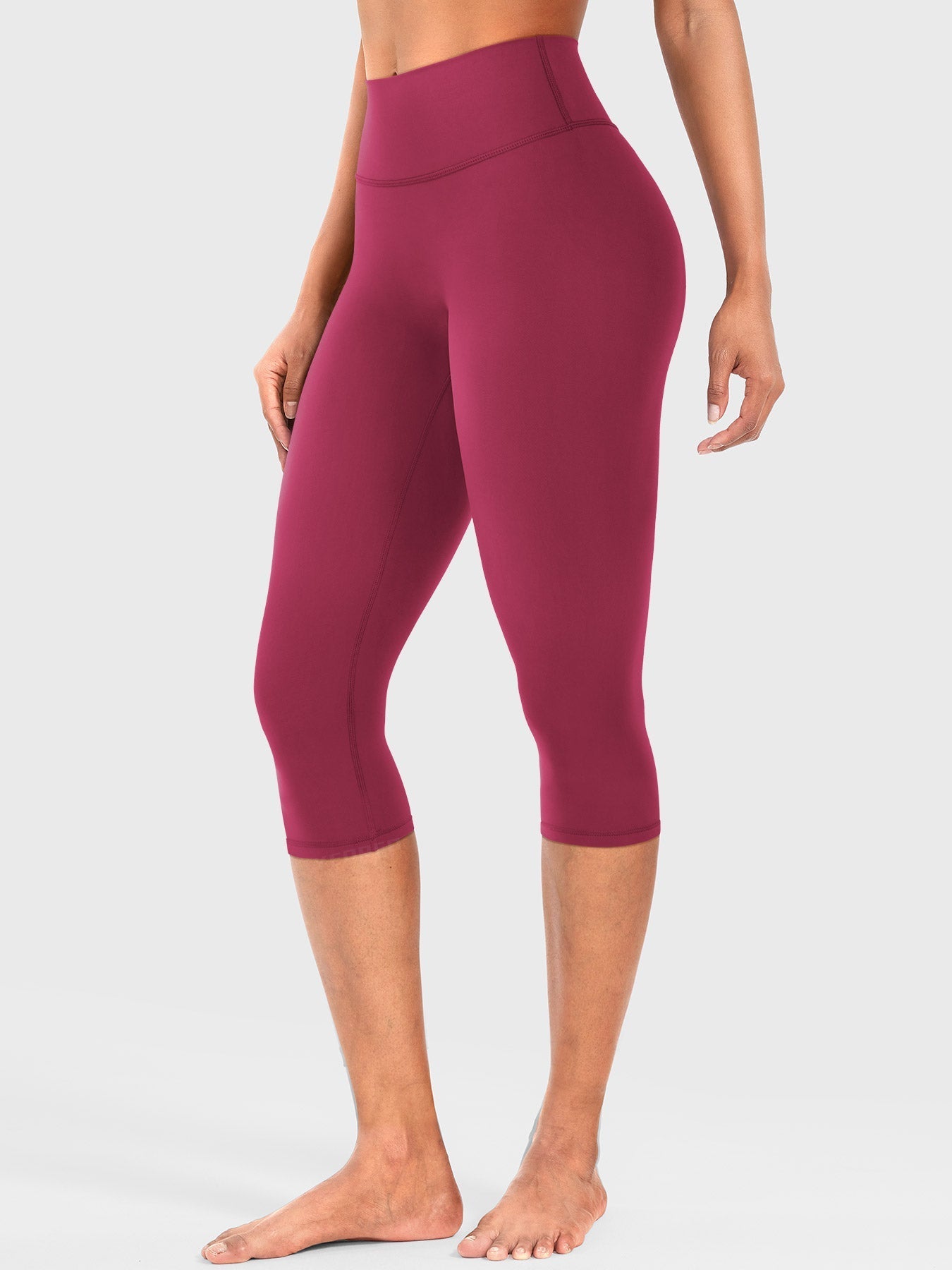 Yeoreo Nailly 17" Capri Leggings